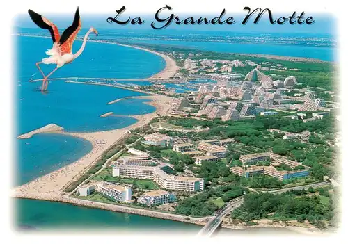 AK / Ansichtskarte  La_Grande-Motte_34 Cite balneaire Vue aerienne