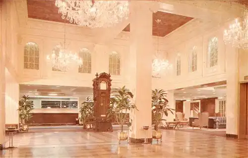 AK / Ansichtskarte  New_Orleans_Louisiana_USA Lobby of the magnificent Monteleone Hotel