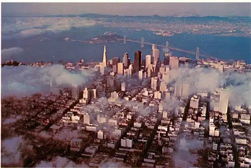 AK / Ansichtskarte 73946742 San_Francisco_California_USA A foggy day aerial view Skyscrapers