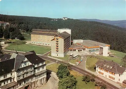 AK / Ansichtskarte 73946771 Oberhof__Thueringen Blick zum FDGB Erholungsheim Fritz Weineck