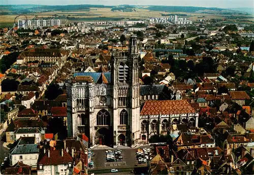 AK / Ansichtskarte  Sens_89_Yonne Cathédrale Sainte-Etienne Palais Synodal vue aérienne
