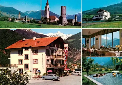 AK / Ansichtskarte 73947432 Mals_Malles_Suedtirol_IT Ortsansicht Kirche Turm Gasthof Panorama Gastraum Freibad