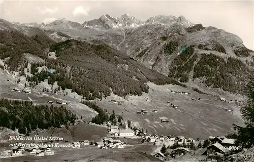 AK / Ansichtskarte 73949150 Soelden__oetztal_AT Panorama Blick ins Tal gegen Grieskogel und Kreuzkogel oetztaler Alpen