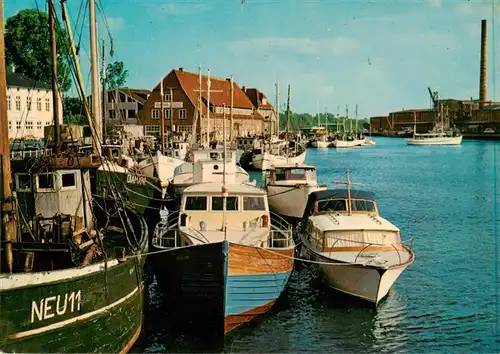 AK / Ansichtskarte  Neustadt_Holstein Hafen