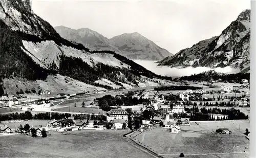 AK / Ansichtskarte  Kandersteg_BE mit Niesenkette