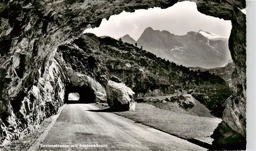 AK / Ansichtskarte  Sustenstrasse mit Sustenhoerner Urner Alpen