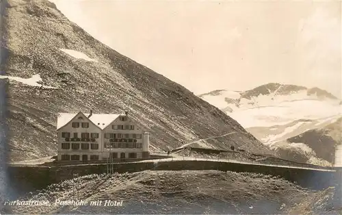 AK / Ansichtskarte  Furkastrasse_UR Passhoehe mit Berghotel Gebirgspass
