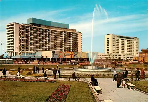 AK / Ansichtskarte 73950120 Cairo_Egypt Nile Hilton Hotel and Municipality Building
