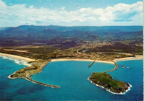 AK / Ansichtskarte  Coffs_Harbour_Australia Aerial view of harbour and town