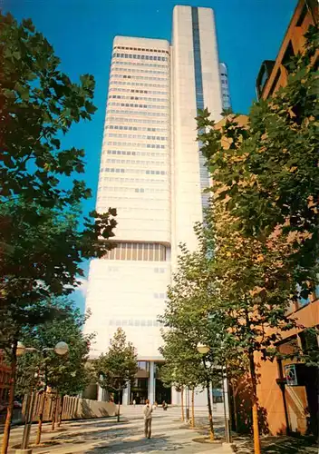 AK / Ansichtskarte  Frankfurt_Main Hochhaus der Dresdner BanK AG