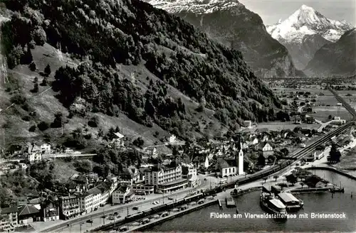 AK / Ansichtskarte  Flueelen_Vierwaldstaettersee_UR mit Bristenstock