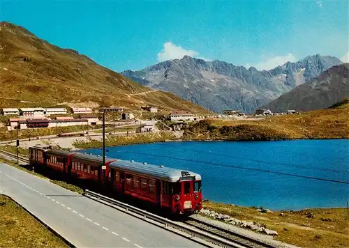 AK / Ansichtskarte  Oberalp-Passhoehe_2762m_GR mit der Furka Oberalp Bahn