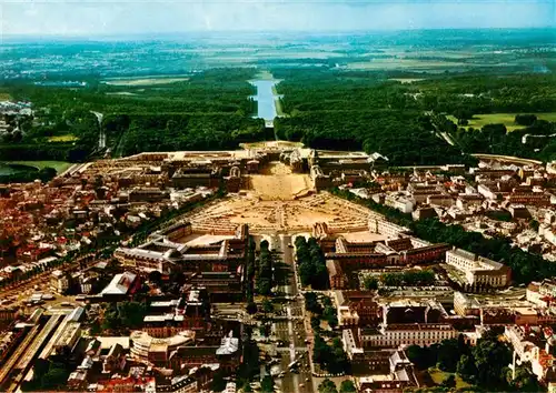 AK / Ansichtskarte  VERSAILLES_78 Avenue de Paris Les Grandes et Petites Ecuries La Place dArmesle Palais et le Grand Canal Vue aerienne