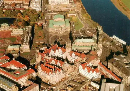 AK / Ansichtskarte  DRESDEN_Elbe Schloss Katholische Hofkirche Altstaedter Wache Theaterplatz Kanzleihaus