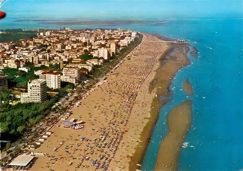 AK / Ansichtskarte  Lignano_Sabbiadoro_IT Kuestenpanorama Strand