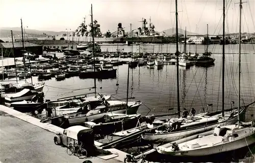 AK / Ansichtskarte  Toulon-sur-Mer_83_Var Le port