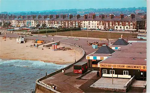 AK / Ansichtskarte  Lowestoft_UK The Beach