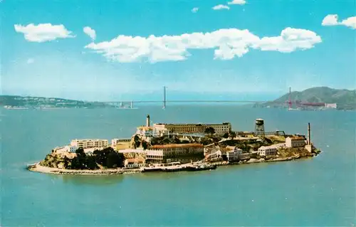 AK / Ansichtskarte 73952303 Alcatraz_San_Francisco_USA Inselblick Fliegeraufnahme
