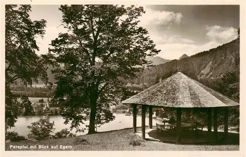 AK / Ansichtskarte  Egern_Tegernsee_Rottach-Egern Paraplui mit Blick auf den Ort