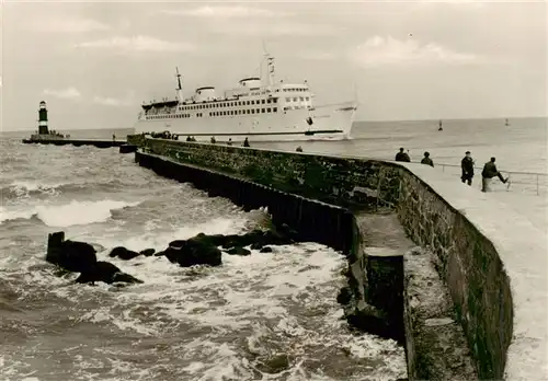 AK / Ansichtskarte 73953430 Faehre_Ferry_Bac_Traghetto Rostock Warnemuende 