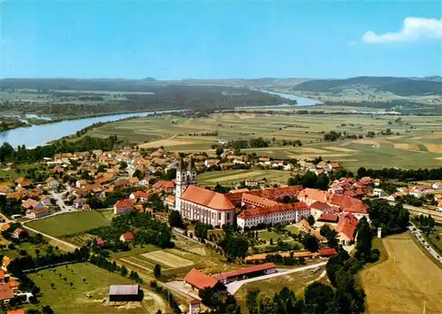 AK / Ansichtskarte  Niederalteich_Donau Fliegeraufnahme mit Benediktiner Abtei