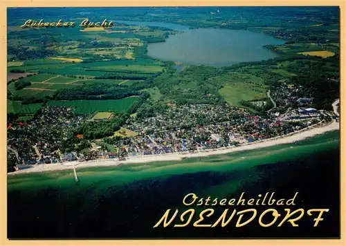 AK / Ansichtskarte  Niendorf__Ostseebad_Timmendorferstrand Fliegeraufnahme mit Luebecker Bucht