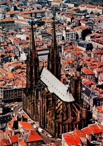 AK / Ansichtskarte  Clermont-Ferrand_63 La cathédrale vue aérienne