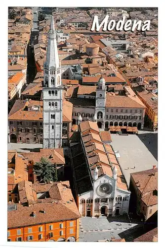 AK / Ansichtskarte 73954344 Modena_Emilia-Romagna_IT Duomo Torre Ghirlandina e Piazza Grande veduta aerea