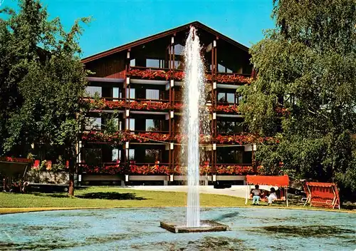 AK / Ansichtskarte 73954501 Bad_Feilnbach Heilbad Blumenhof Brunnen
