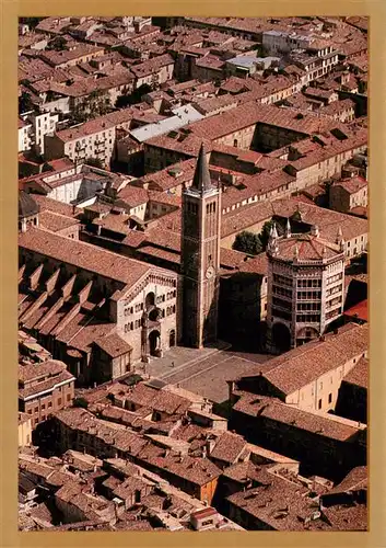 AK / Ansichtskarte 73954795 Parma_Emilia-Romagna_IT Veduta aerea del Duomo e Battistero