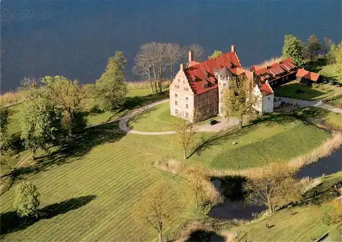 AK / Ansichtskarte  Ulrichshusen Fliegeraufnahme mit Schloss Ulrichshusen