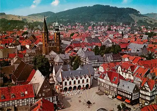 AK / Ansichtskarte 73955157 GOSLAR Fliegeraufnahme mit Markt und Kirche