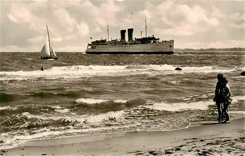 AK / Ansichtskarte  Faehre_Ferry_Bac_Traghetto Ostseebad Travemuende Drottning Victoria