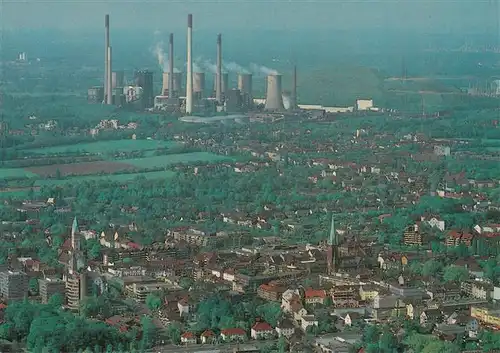 AK / Ansichtskarte 73955348 Gladbeck Blick auf die Innenstadt im Hintergrund Kraftwerk Scholven