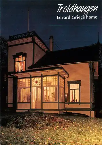 AK / Ansichtskarte 73955384 Troldhaugen Edvard Grieg's Home at night
