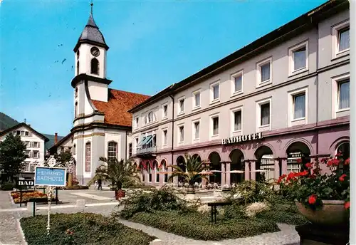 AK / Ansichtskarte  WILDBAD__Schwarzwald Kurplatz mit Badhotel und ev Stadtkirche