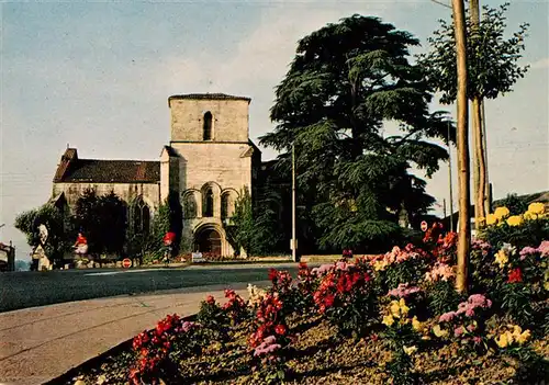 AK / Ansichtskarte  Tonnay-Charente Facade romane de l'eglise