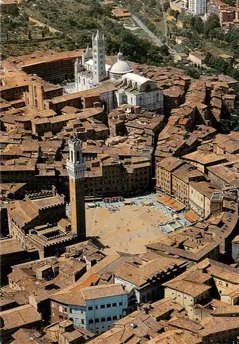 AK / Ansichtskarte  SIENA_Toscana_IT Piazza del Campo La Torre del Mangia e La Cattedrale Fliegeraufnahme