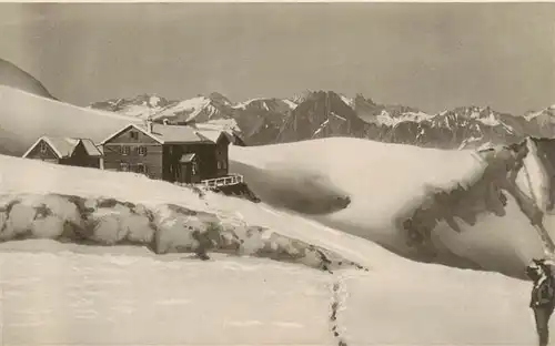 AK / Ansichtskarte 73956048 Kempten_Allgaeu Berghuette in den Allgaeuer Alpen im Winter