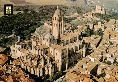 AK / Ansichtskarte  Segovia_ES Cathedrale Fliegeraufnahme