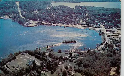 AK / Ansichtskarte  Meredith_New_Hampshire_USA Aerial view of picturesque