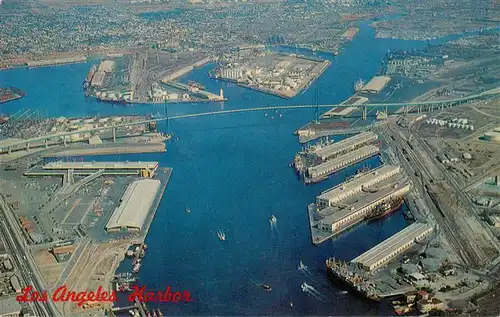 AK / Ansichtskarte 73956748 Los_Angeles_California_USA Harbor San Pedro Vincent Thomas Bridge aerial view