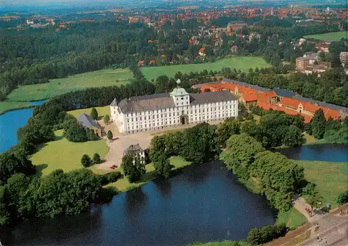 AK / Ansichtskarte  Schleswig_Holstein Schloss Gottorp Landesmuseum Fliegeraufnahme