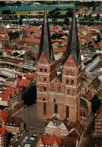 AK / Ansichtskarte  LueBECK Fliegeraufnahme mit St Marien Kirche