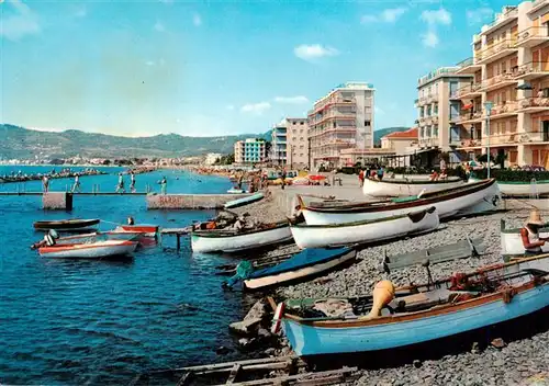 AK / Ansichtskarte  San_Bartolomeo_del_Cervo Passeggiata a Mare Barche dei pescatori