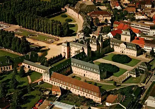 AK / Ansichtskarte 73957139 Schwetzingen_BW Schloss mit Schlossgarten Fliegeraufnahme