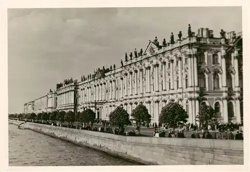 AK / Ansichtskarte  Leningrad_St_Petersburg_RU Winterpalais