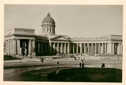 AK / Ansichtskarte  Leningrad_St_Petersburg_RU Kasaner Kathedrale jetzt Museum fuer Religion und Atheismus