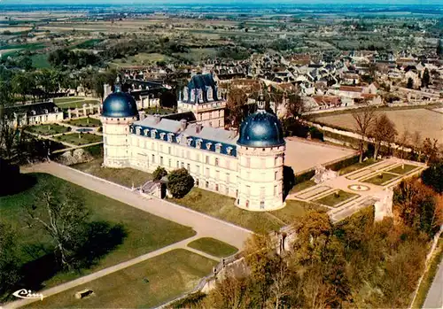AK / Ansichtskarte  Valencay_36_Indre Vue aerienne Le chateau