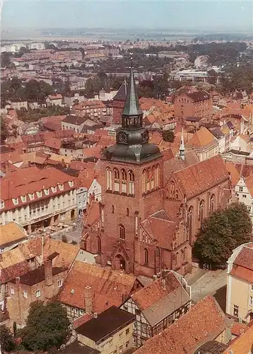 AK / Ansichtskarte  Guestrow_Mecklenburg_Vorpommern Stadt und Pfarrkirche St Marien Fliegeraufnahme